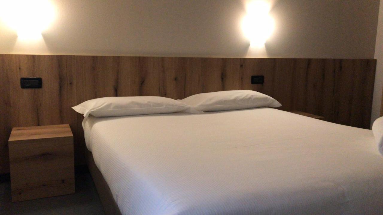 Hotel Doria - Business & Bike Ostiglia Zewnętrze zdjęcie