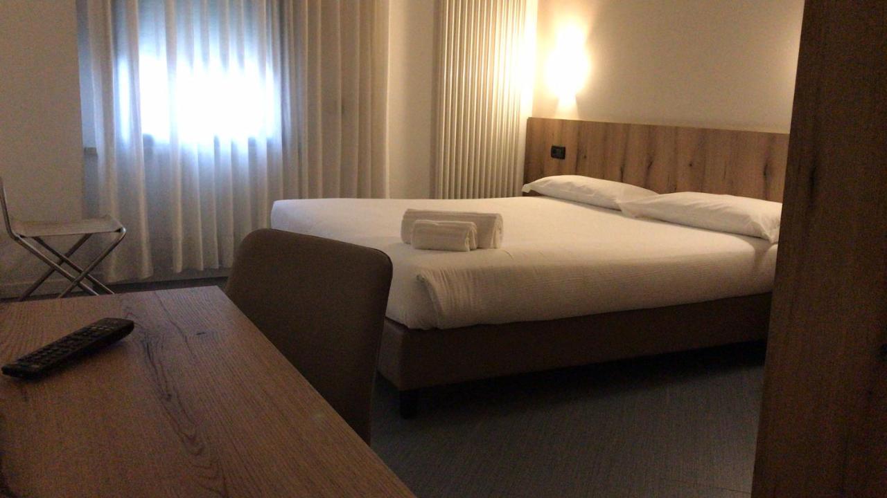 Hotel Doria - Business & Bike Ostiglia Zewnętrze zdjęcie